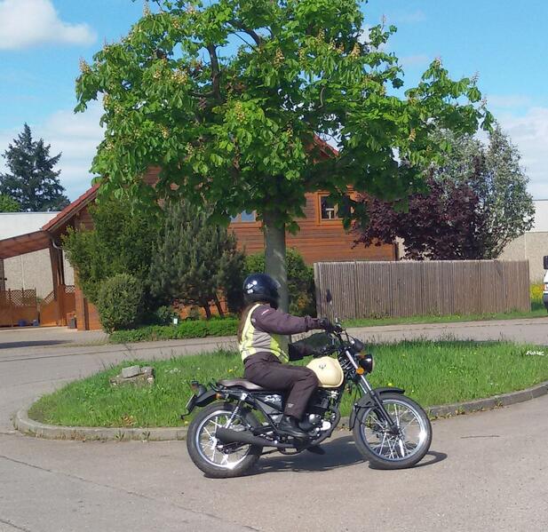 Luxxon 125 CC "66"
